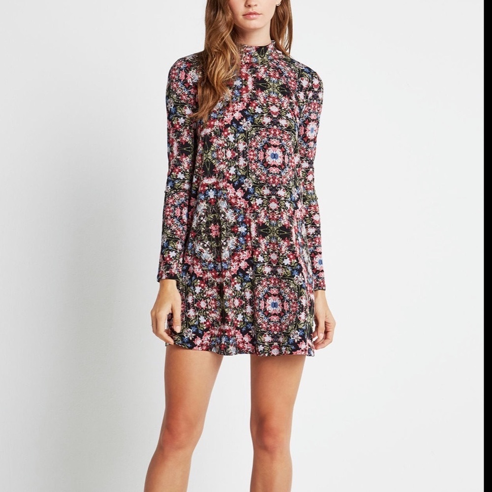 BCBGeneration Long-Sleeve Kaleidoscope Dress XS